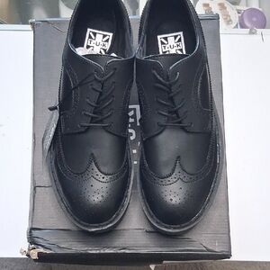 T.U.K Unisex  Black Platform Shoes